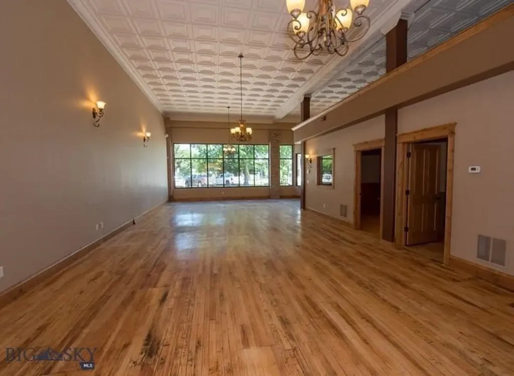 102 W Main Street Manhattan MT 59741
