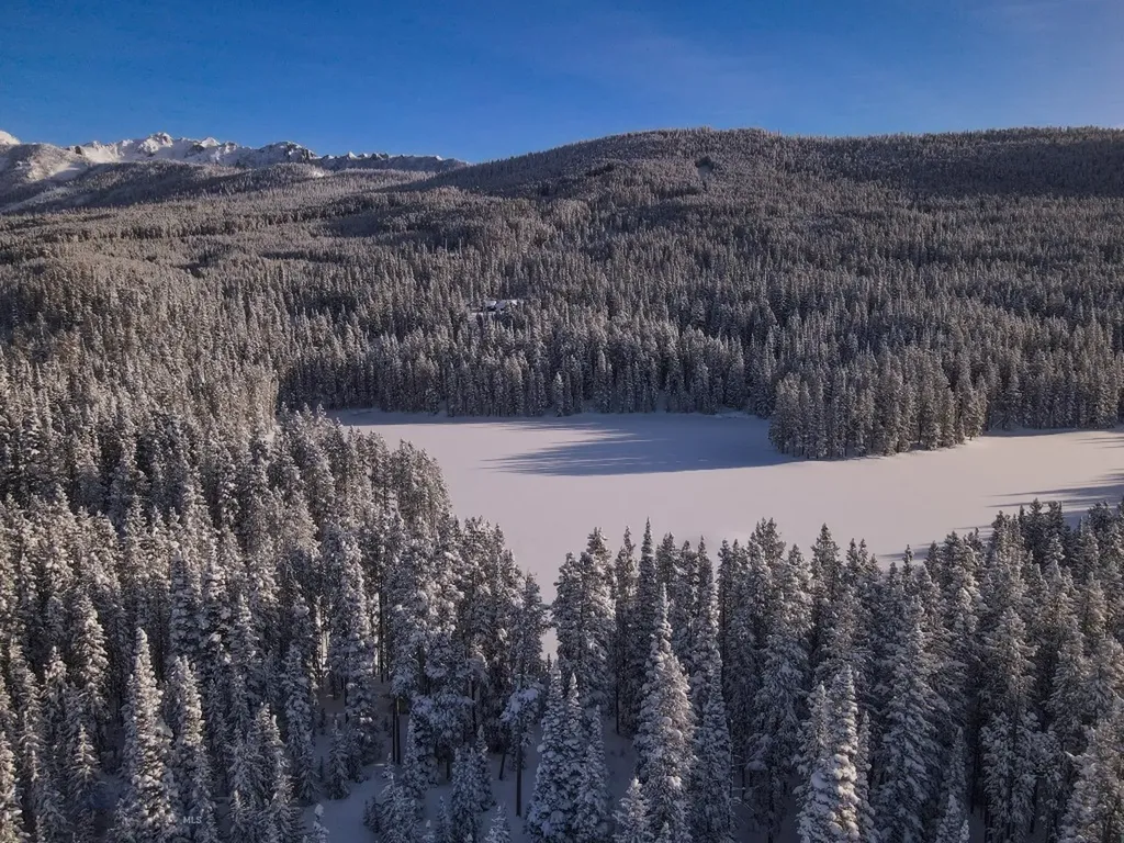 Tbd Ulery's Lake Road - Lot 6 Big Sky MT 59716