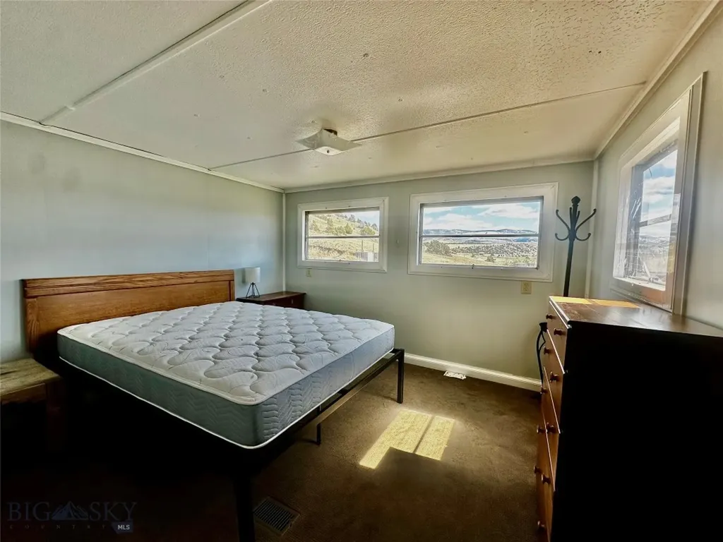12193 Old Coach Road Three Forks MT 59752