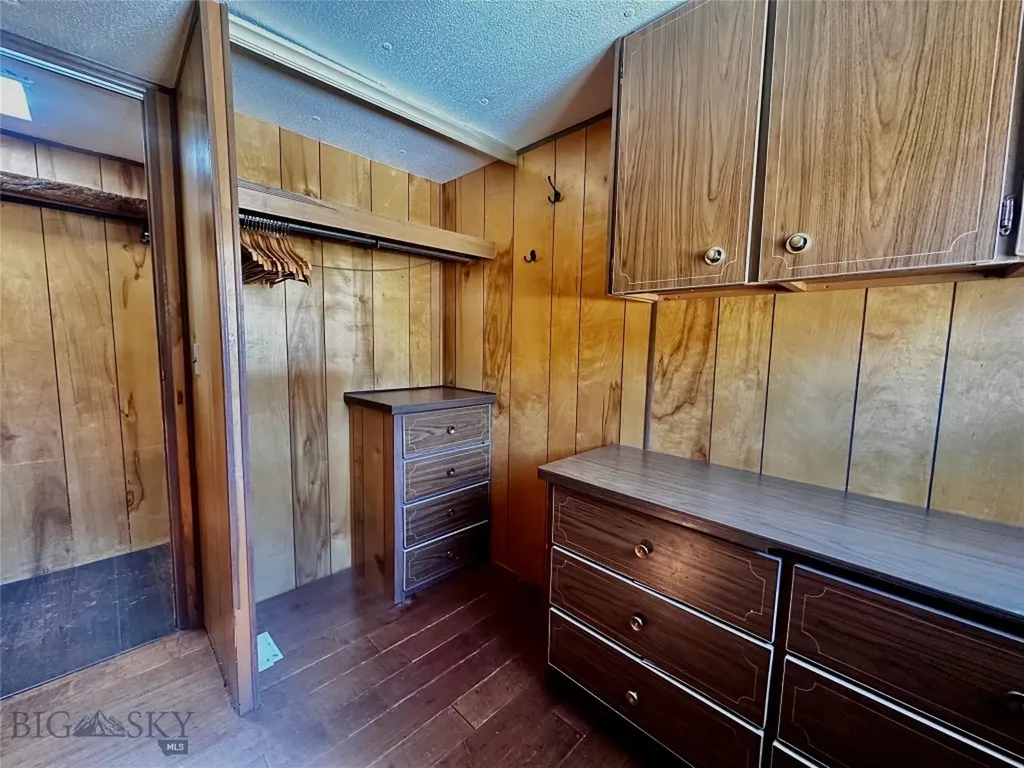 12193 Old Coach Road Three Forks MT 59752