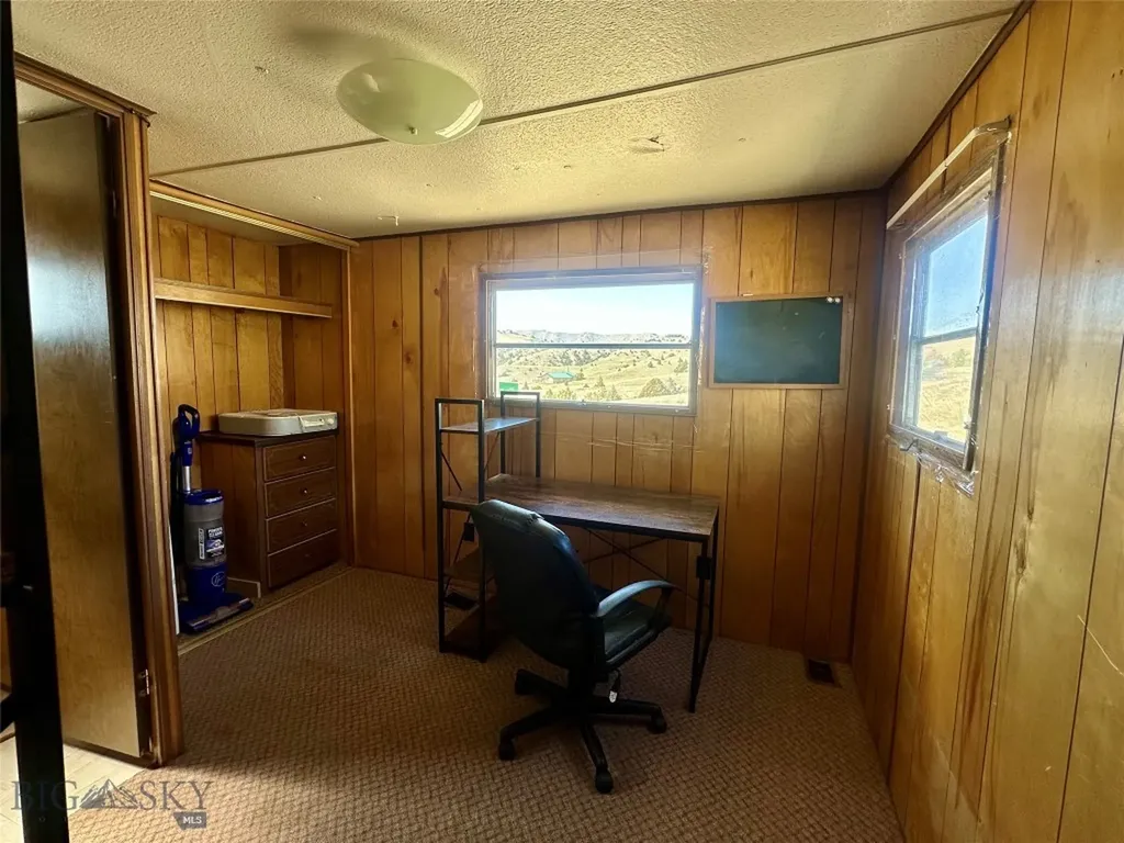 12193 Old Coach Road Three Forks MT 59752