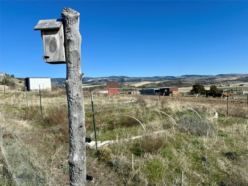 12193 Old Coach Road Three Forks MT 59752