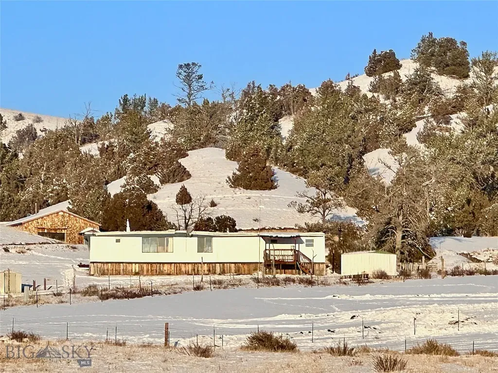 12193 Old Coach Road Three Forks MT 59752