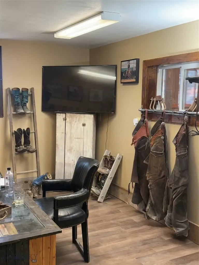 600 Blue Ribbon Lane Dillon MT 59725