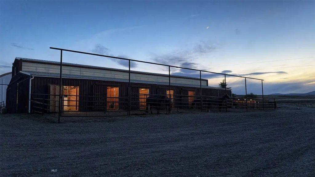 600 Blue Ribbon Lane Dillon MT 59725
