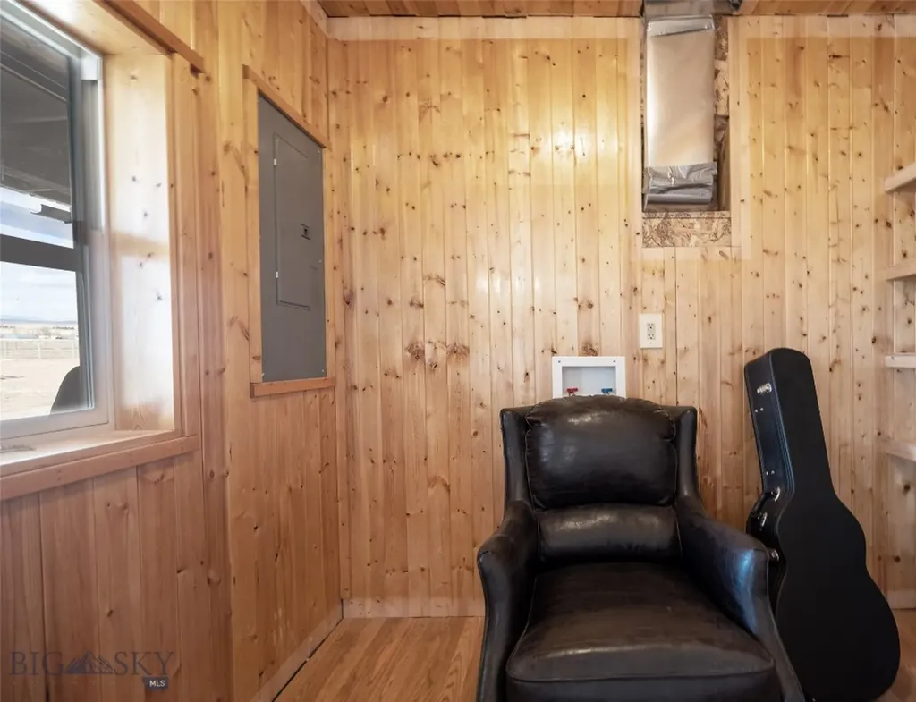 600 Blue Ribbon Lane Dillon MT 59725