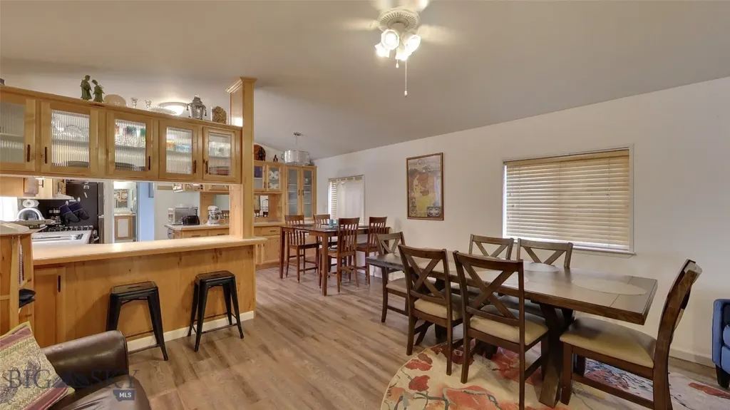 104 Vista Street Gardiner MT 59030