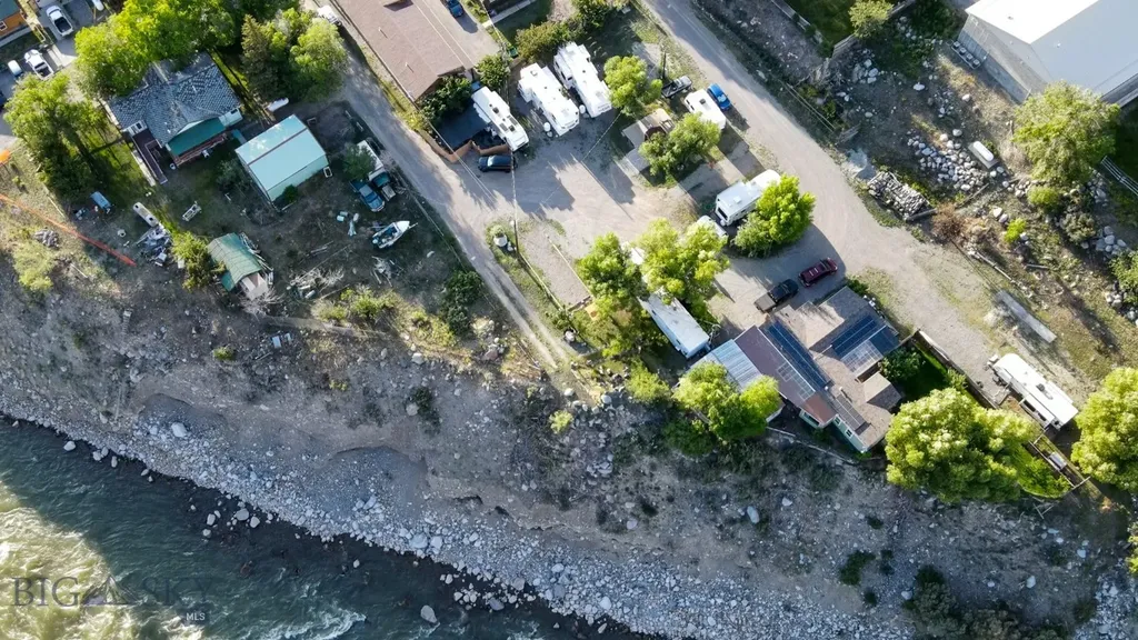 104 Vista Street Gardiner MT 59030
