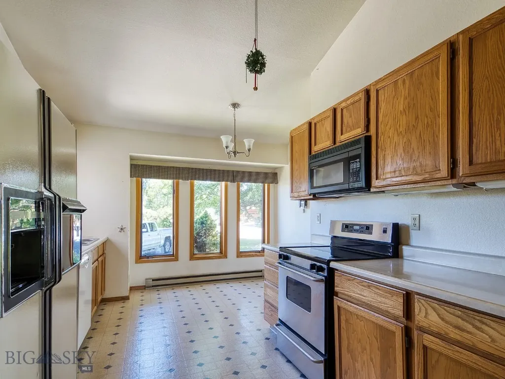 353 Sacajawea Peak Drive Bozeman MT 59718