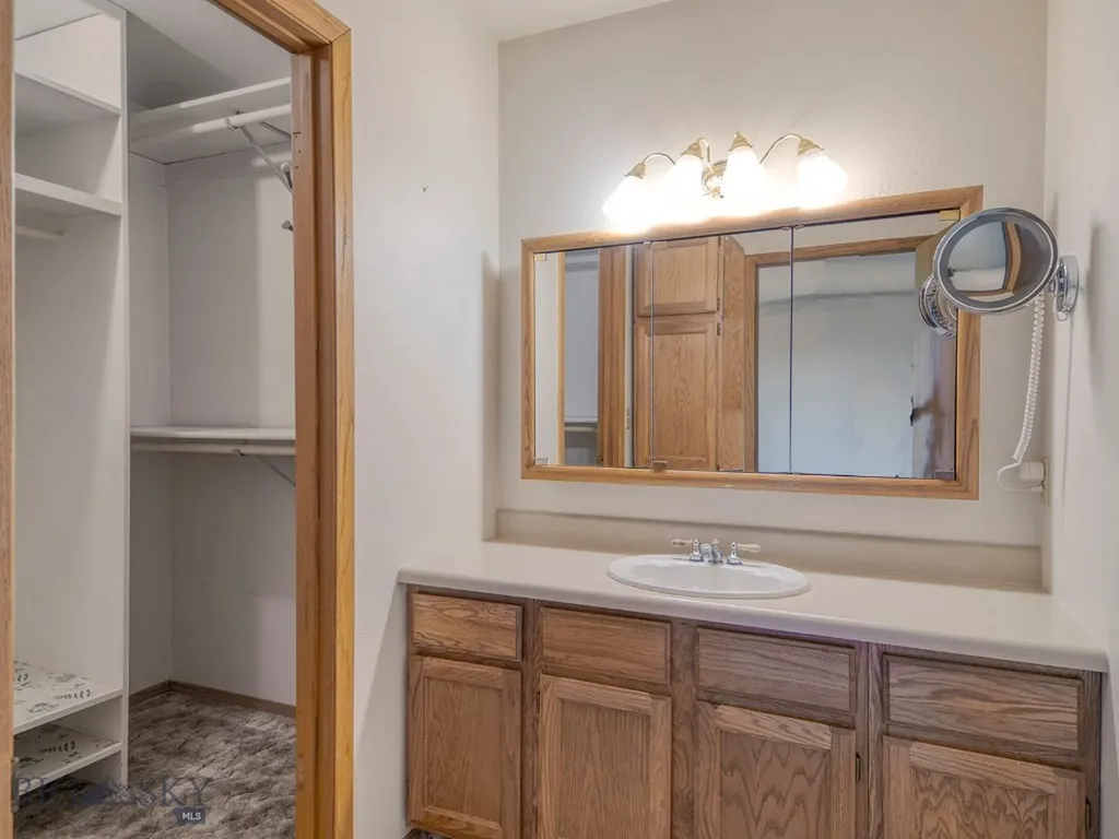 353 Sacajawea Peak Drive Bozeman MT 59718