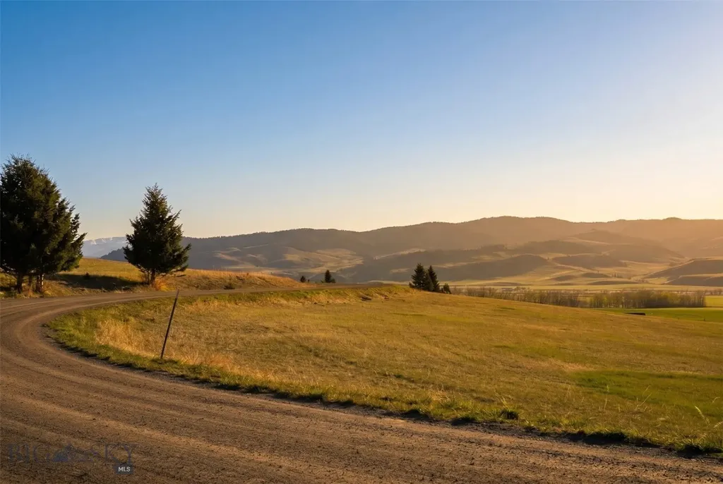 Lot 41 Upper Tom Burke Drive Gallatin Gateway MT 59730