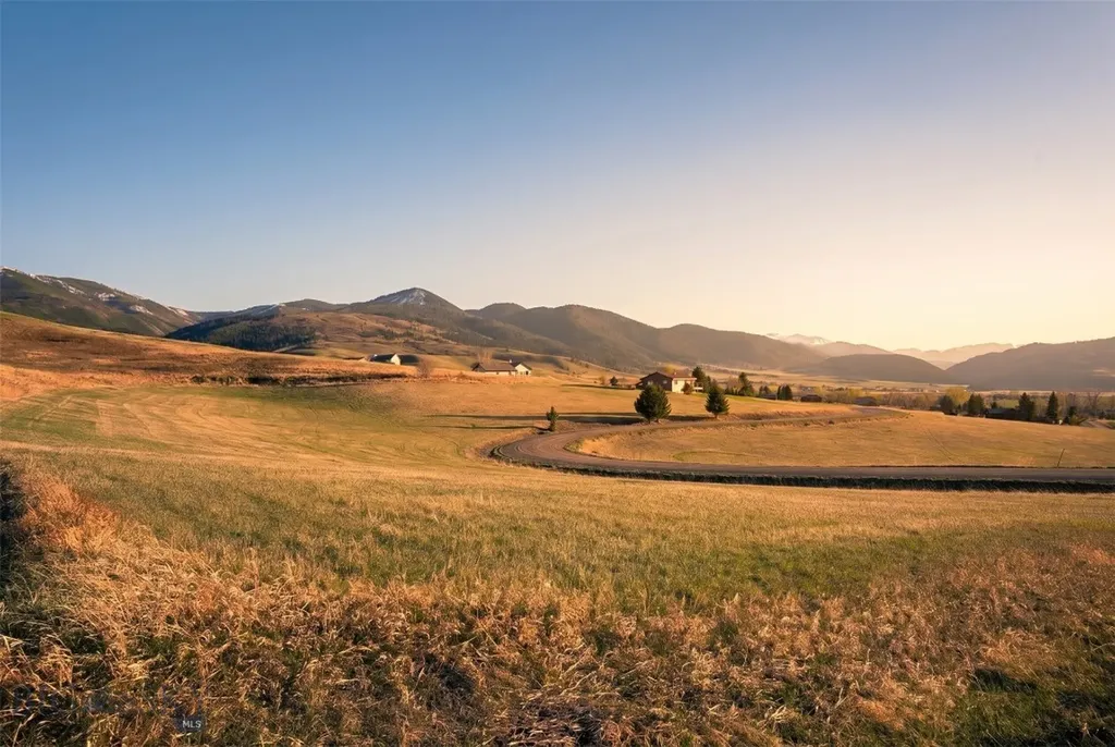 Lot 41 Upper Tom Burke Drive Gallatin Gateway MT 59730