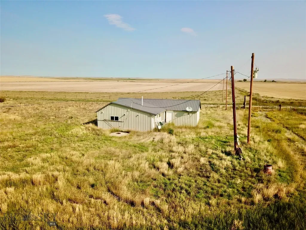 511 Glacier View Road Valier MT 59486