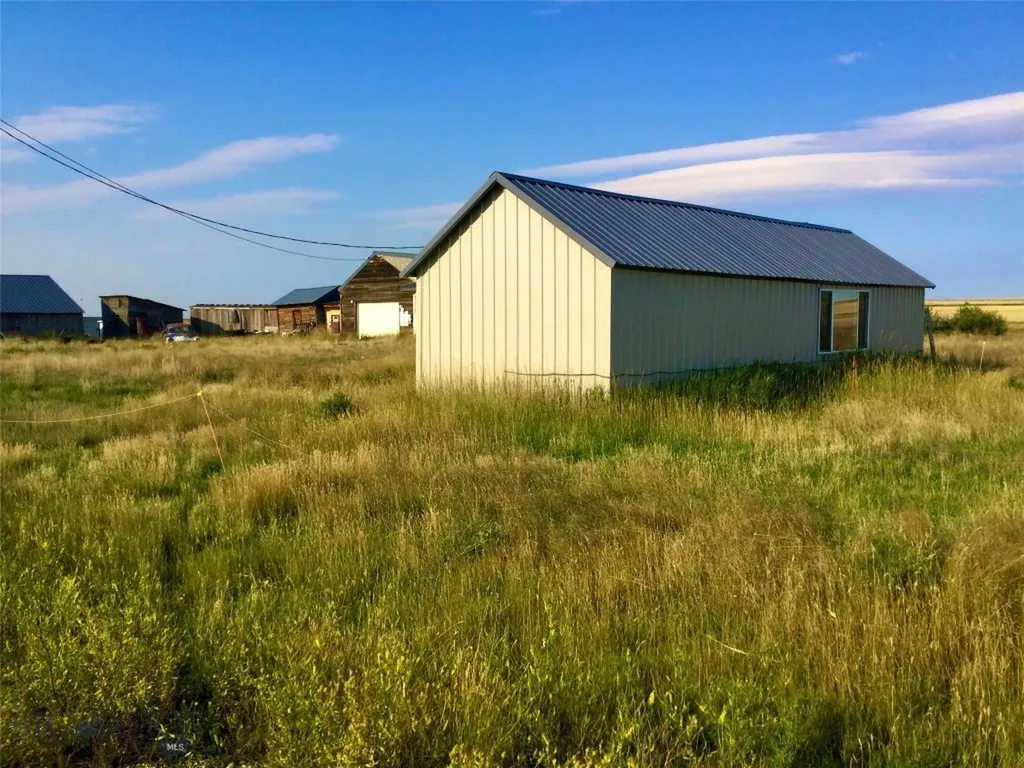 511 Glacier View Road Valier MT 59486