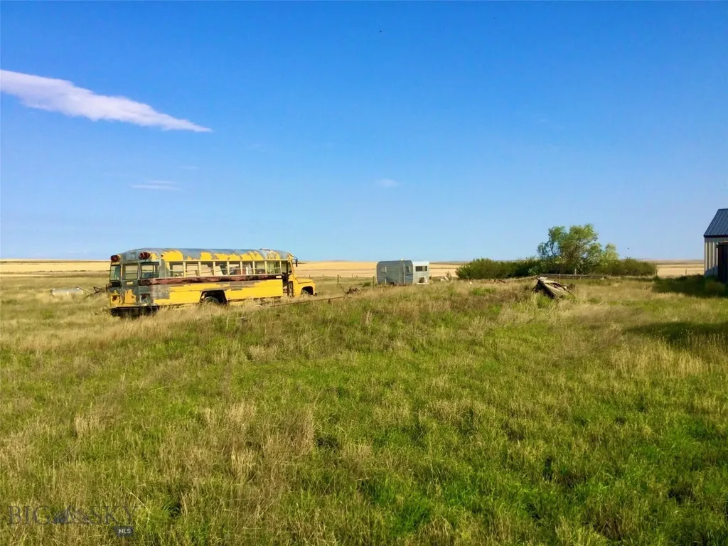 511 Glacier View Road Valier MT 59486