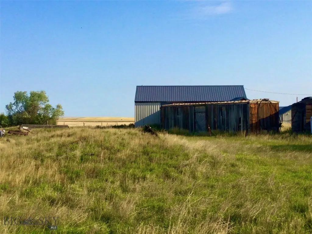 511 Glacier View Road Valier MT 59486