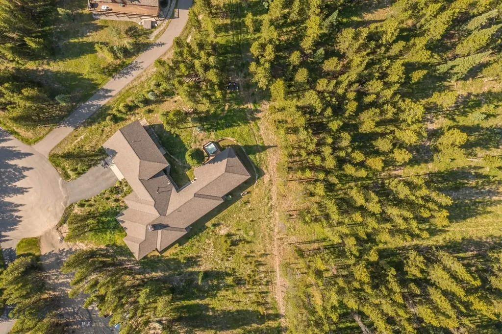 214 W Pine Cone Terrace Big Sky MT 59716