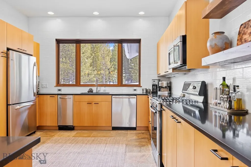 214 W Pine Cone Terrace Big Sky MT 59716