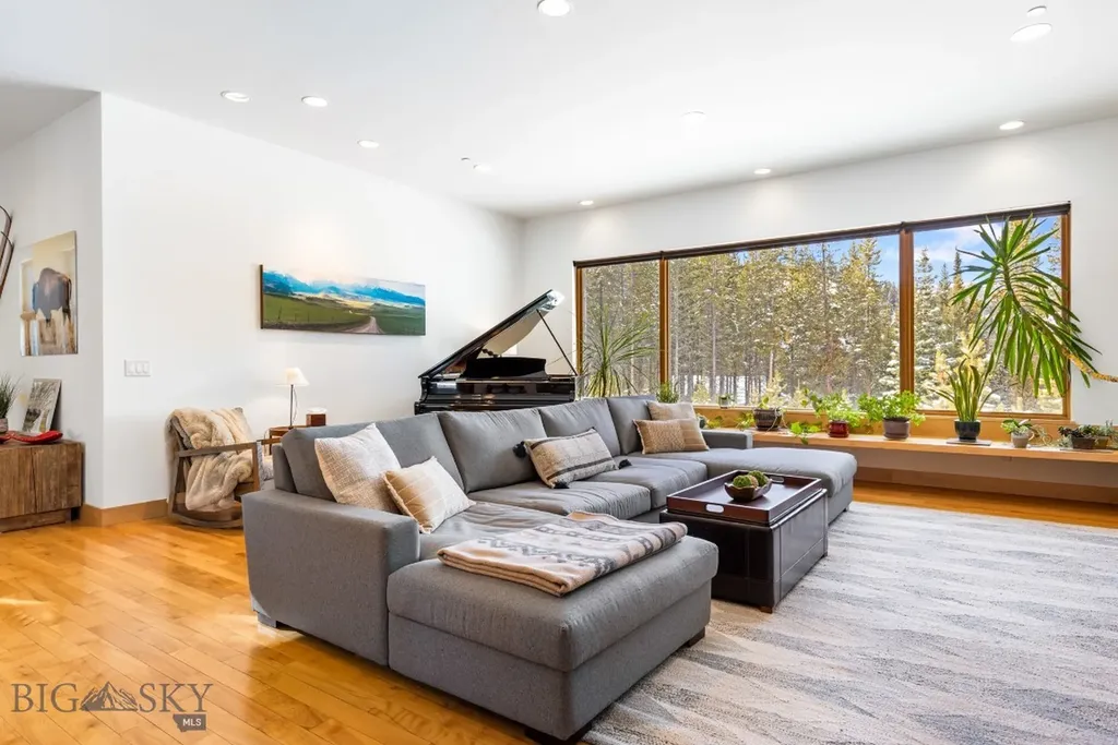 214 W Pine Cone Terrace Big Sky MT 59716