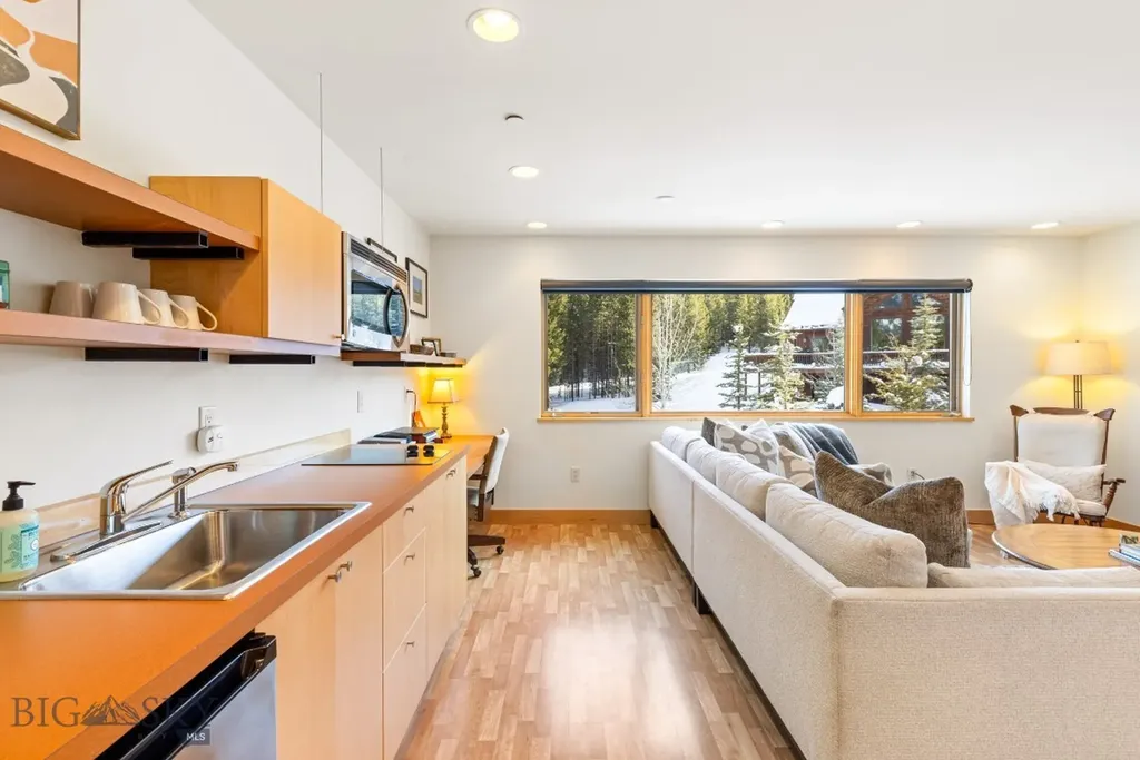 214 W Pine Cone Terrace Big Sky MT 59716