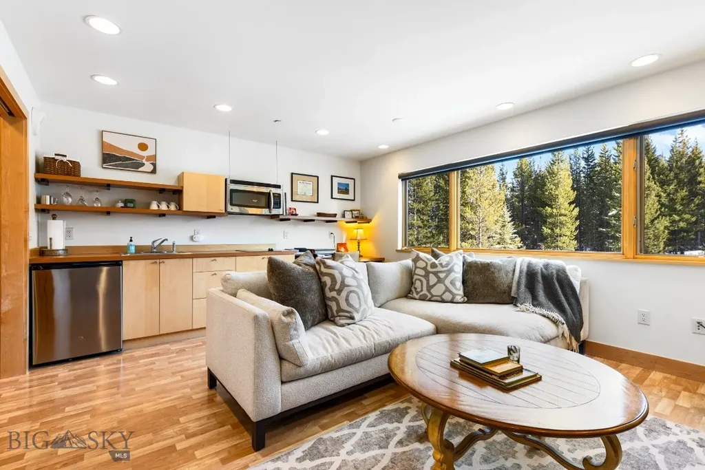 214 W Pine Cone Terrace Big Sky MT 59716