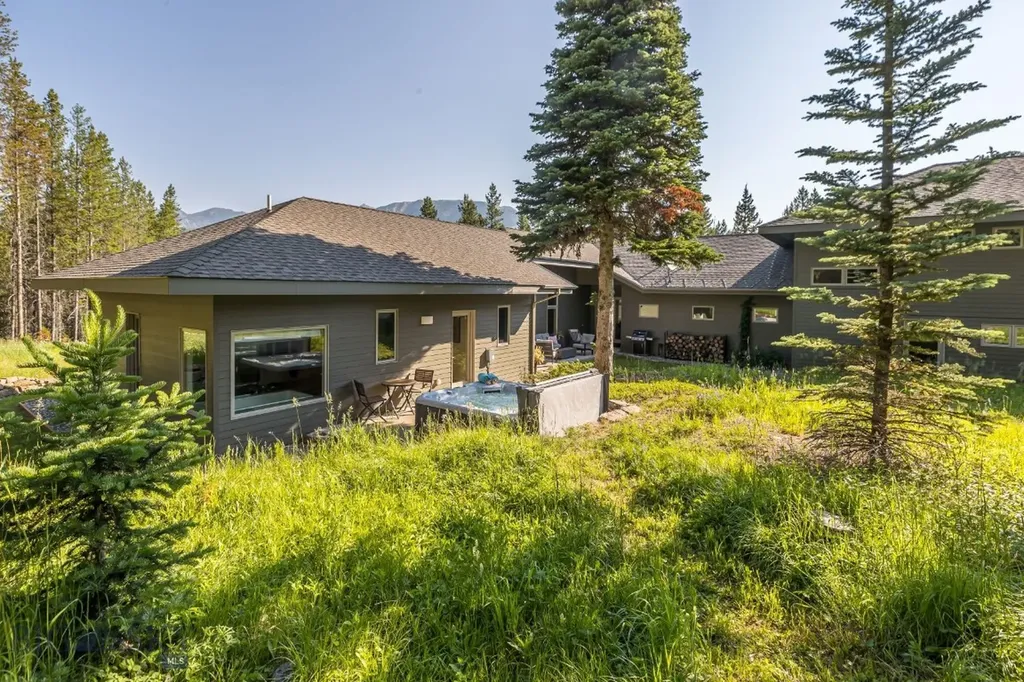 214 W Pine Cone Terrace Big Sky MT 59716