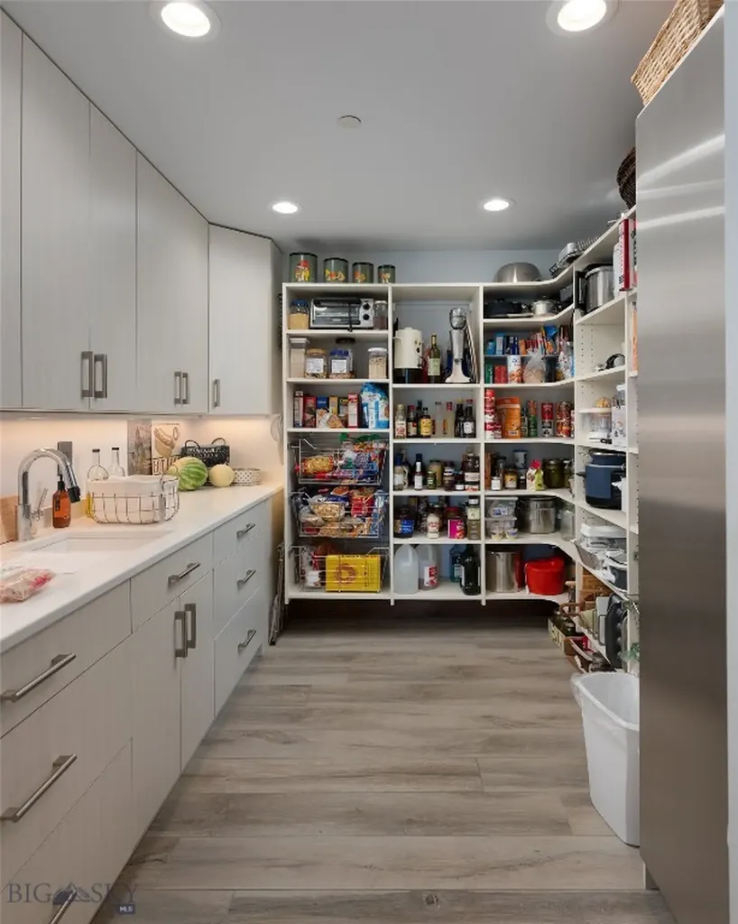 989 Bridger Lake Drive Bozeman MT 59718