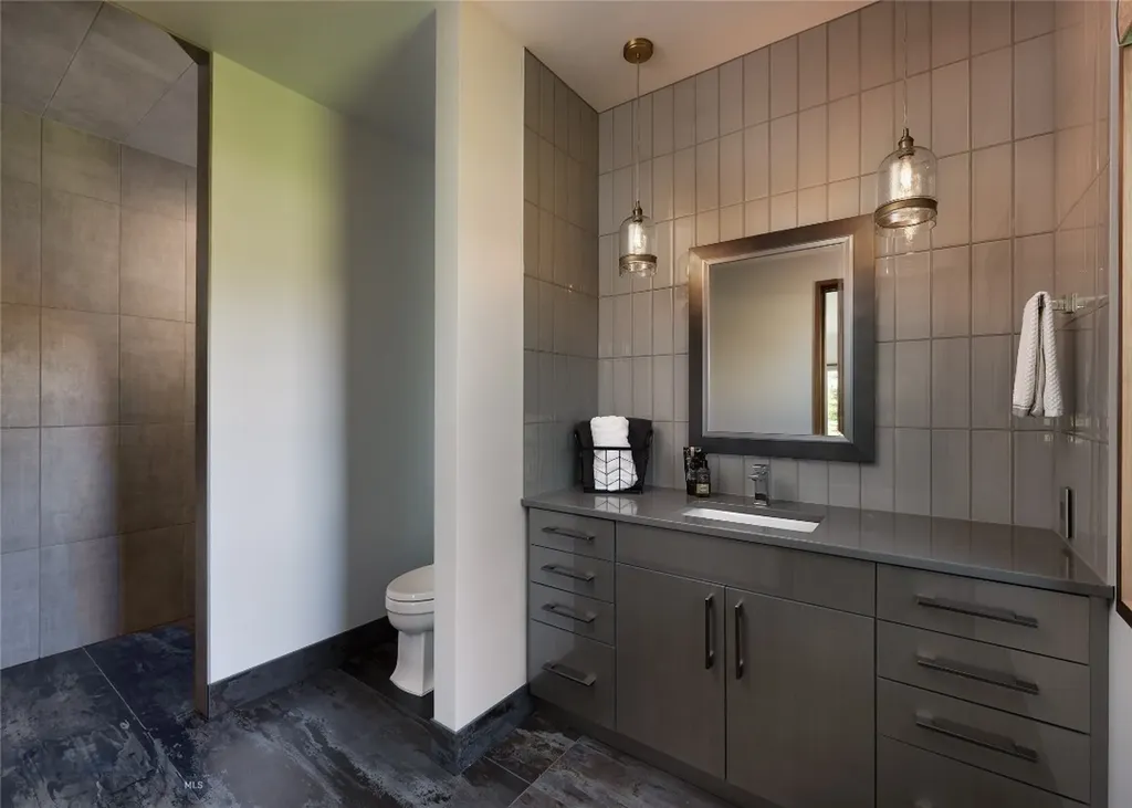 989 Bridger Lake Drive Bozeman MT 59718
