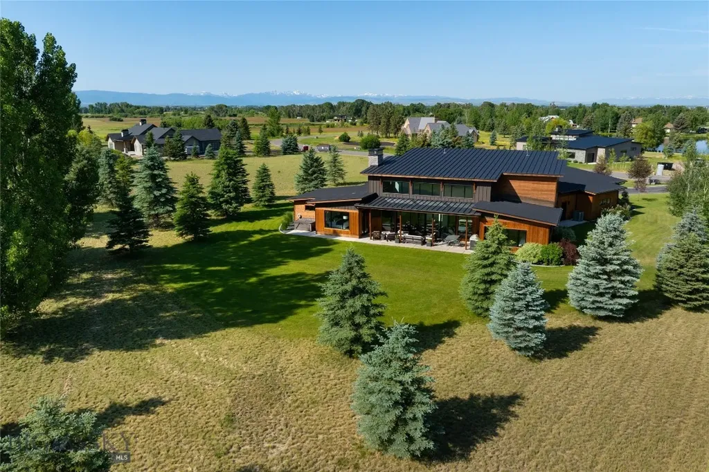 989 Bridger Lake Drive Bozeman MT 59718