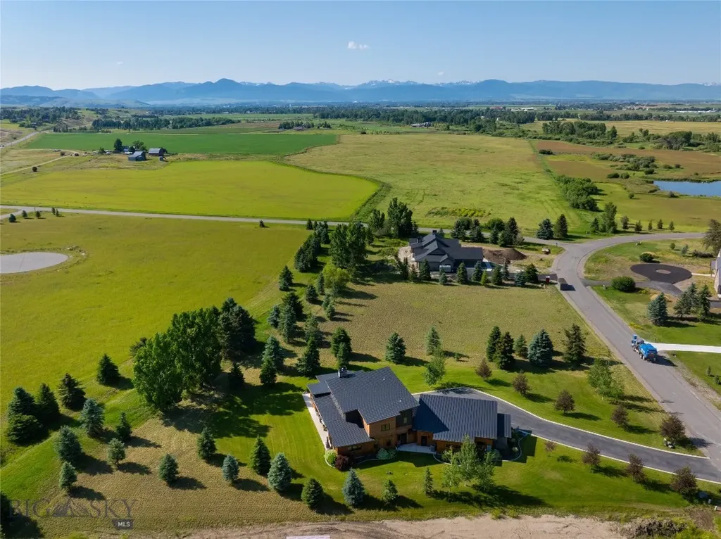 989 Bridger Lake Drive Bozeman MT 59718