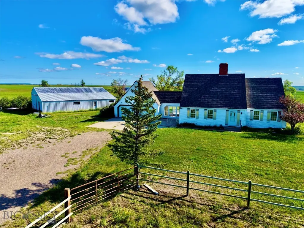 1481 Countyline Road Vaughn MT 59487