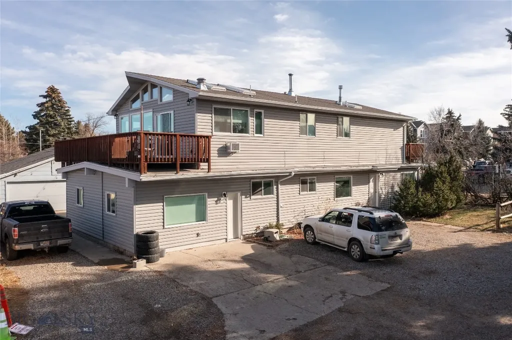 1604 Maple Lane Bozeman MT 59715