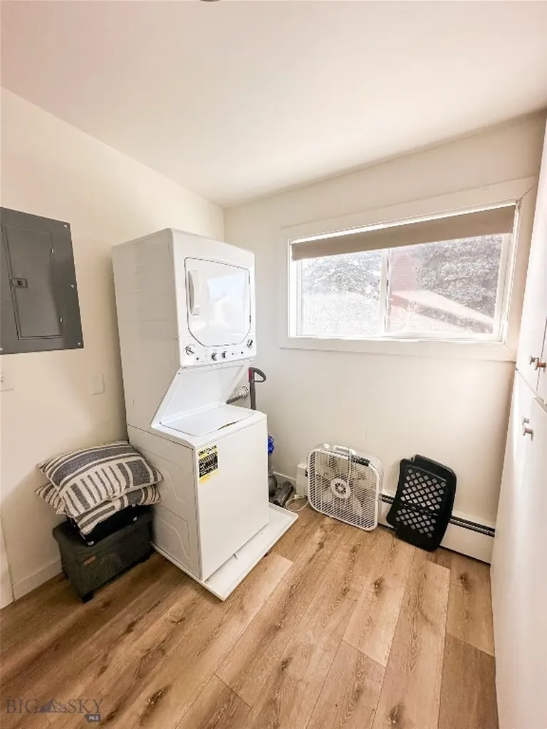 1604 Maple Lane Bozeman MT 59715