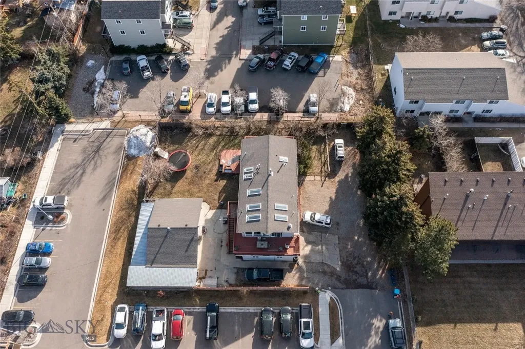1604 Maple Lane Bozeman MT 59715
