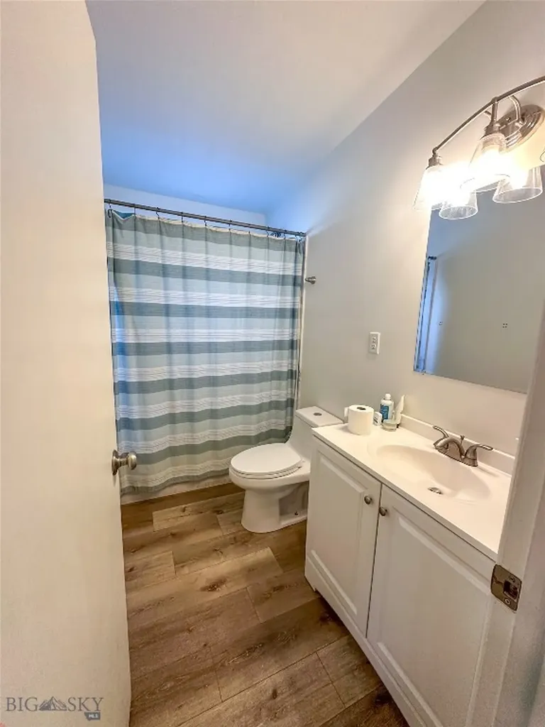 1604 Maple Lane Bozeman MT 59715