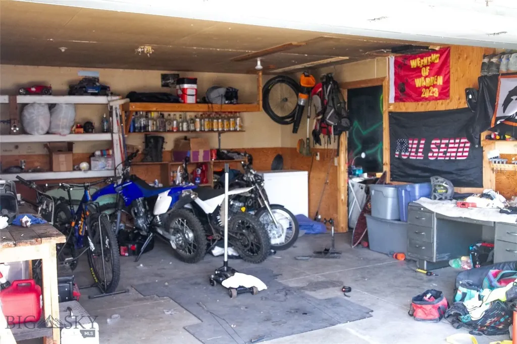 1604 Maple Lane Bozeman MT 59715