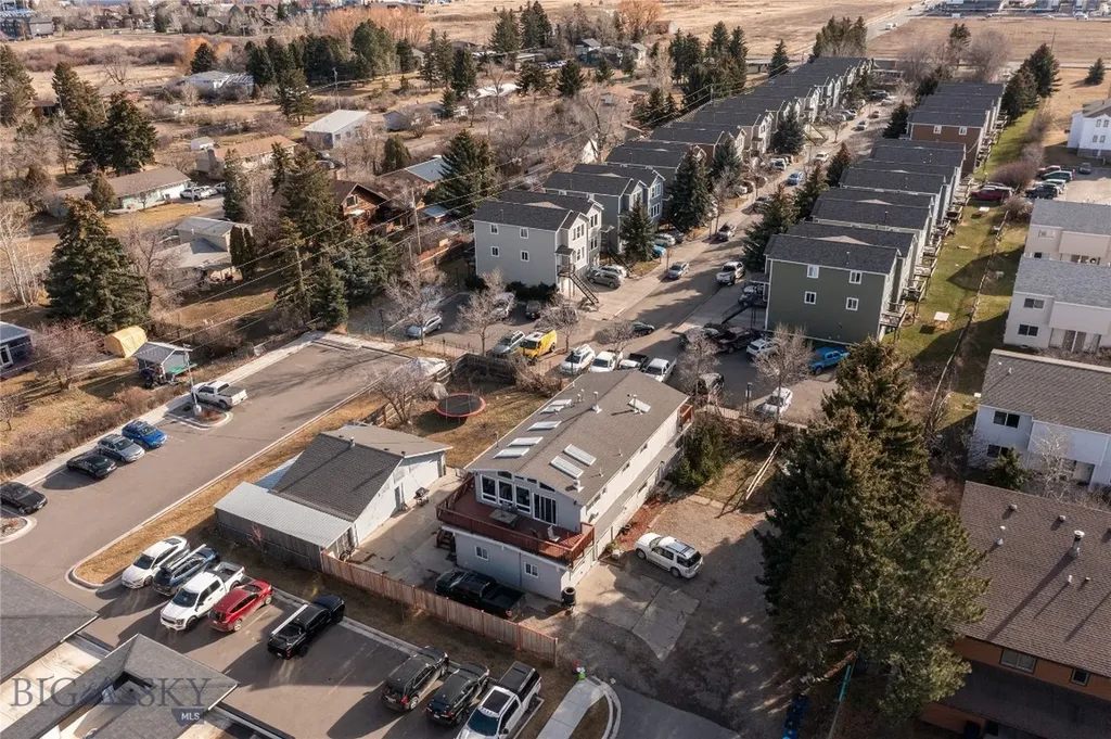 1604 Maple Lane Bozeman MT 59715