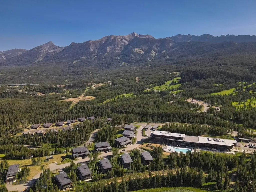 4 Boathouse Way Big Sky MT 59716