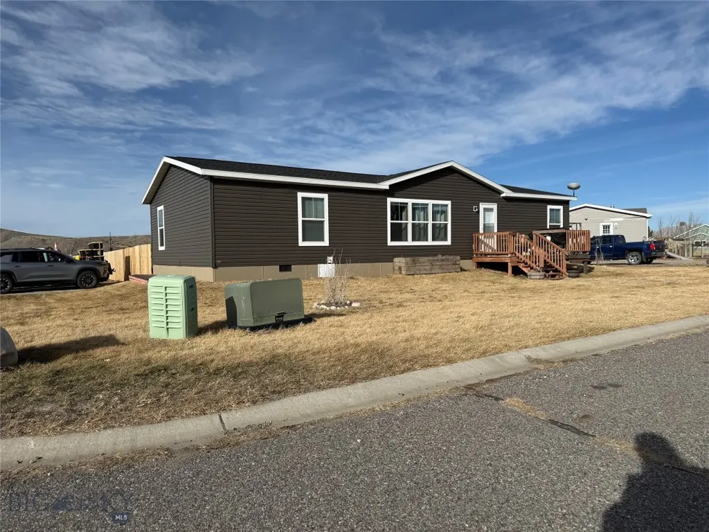 1100 E 2nd Big Timber MT 59011
