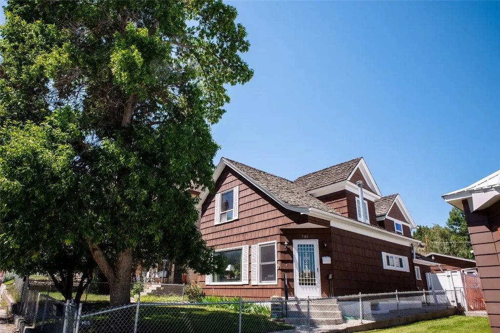 706 Locust Street Anaconda MT 59711