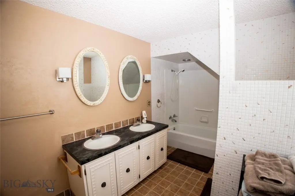 706 Locust Street Anaconda MT 59711