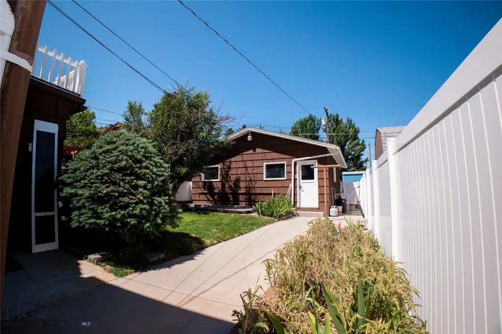 706 Locust Street Anaconda MT 59711