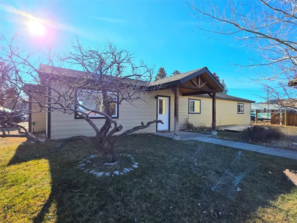 329 Steffens Street Ennis MT 59729