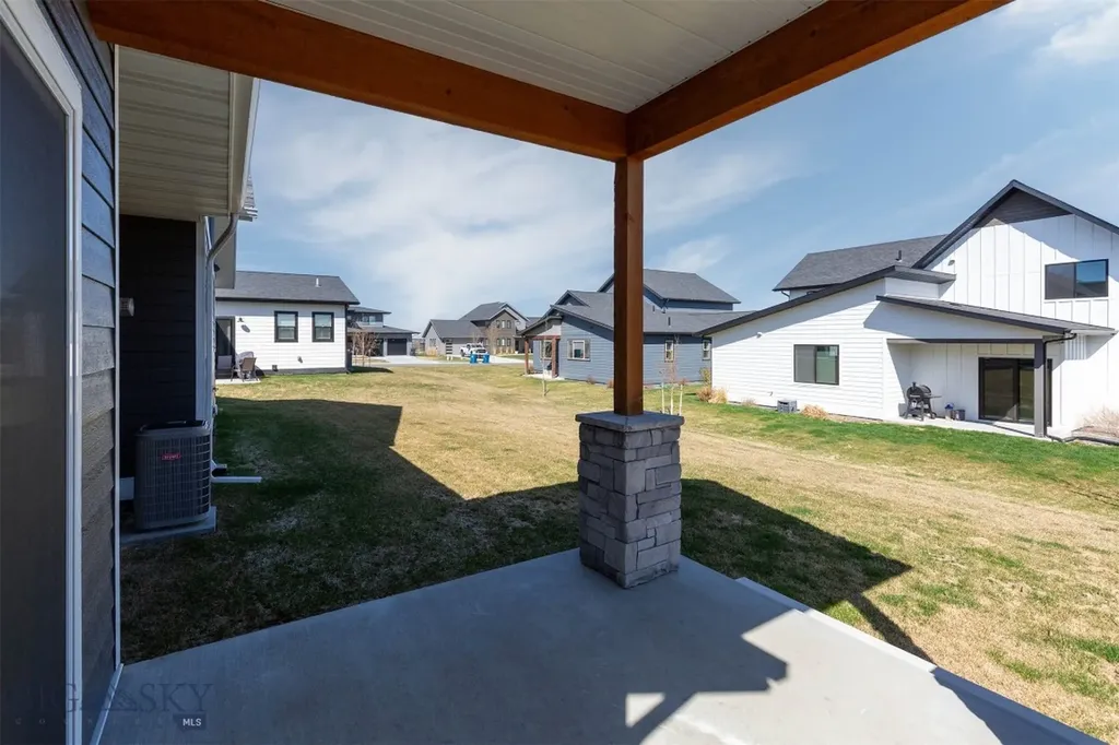 91 W Hyalite Peak Drive Bozeman MT 59718