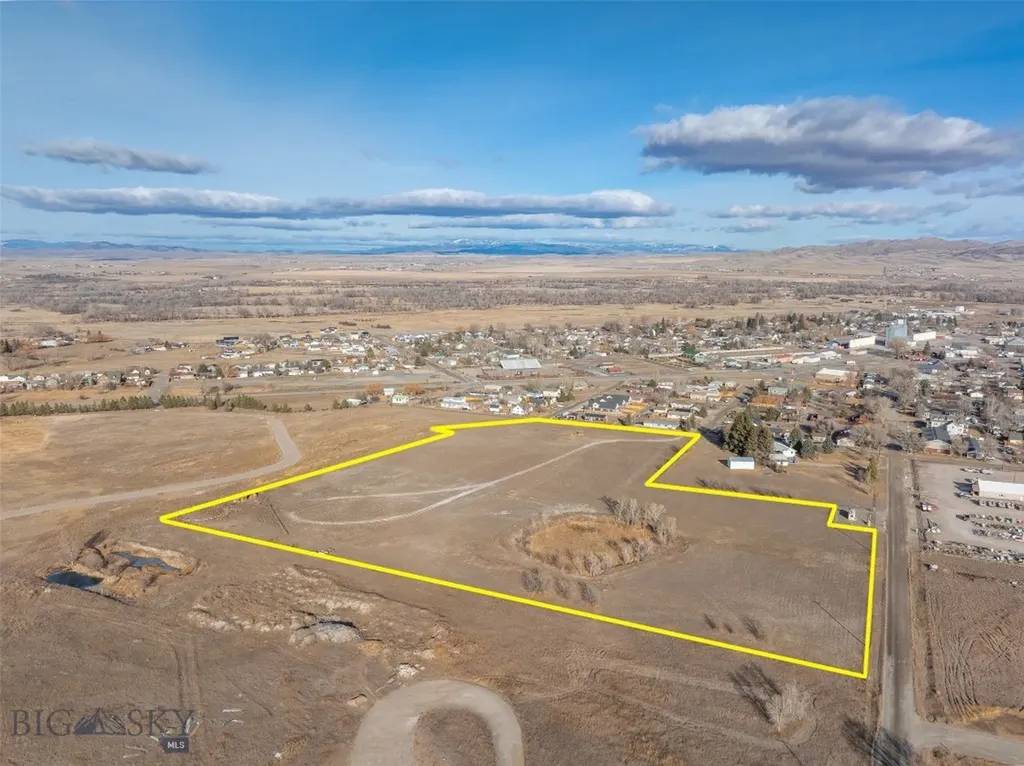 323 W Ivy Street Three Forks MT 59752