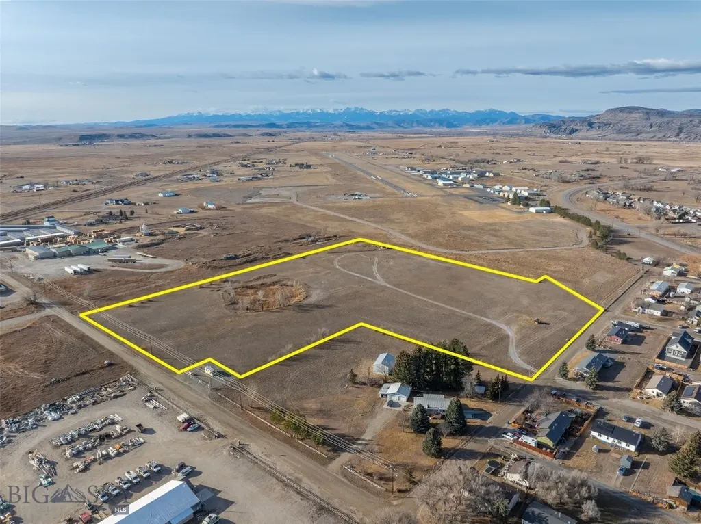 323 W Ivy Street Three Forks MT 59752