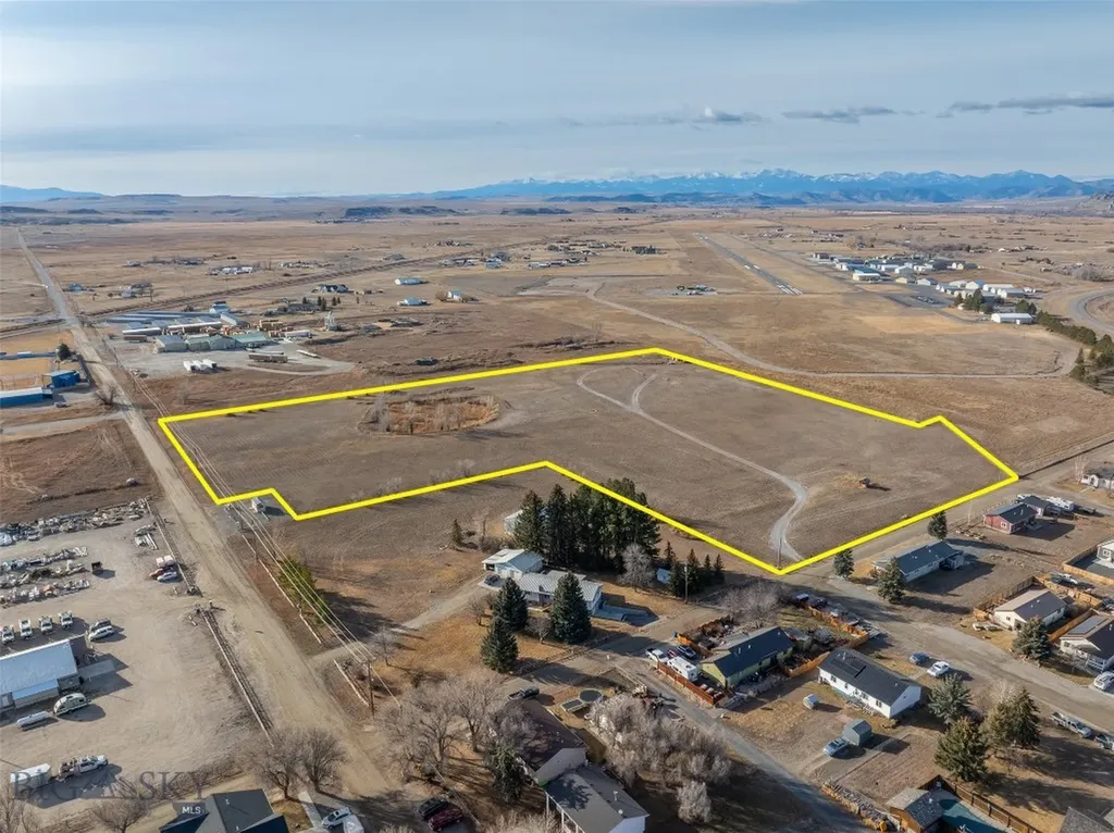 323 W Ivy Street Three Forks MT 59752