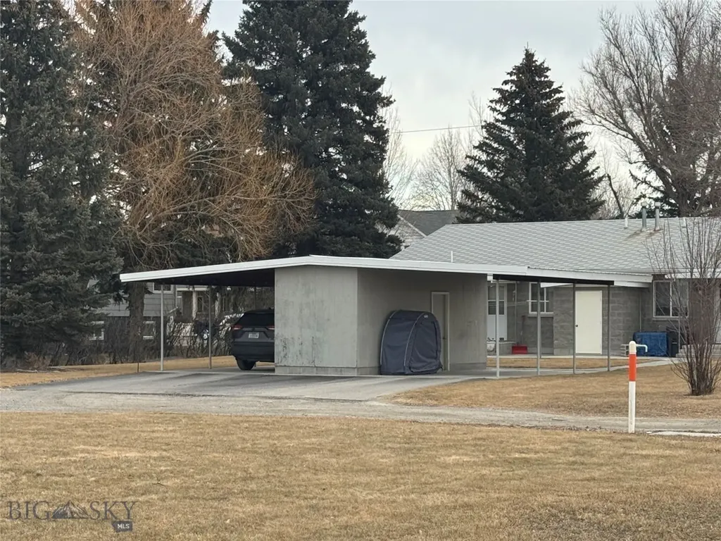 720 & 722 1st Avenue E Three Forks MT 59752