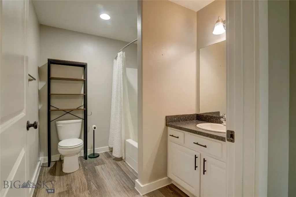 2240 Baxter Lane Bozeman MT 59718