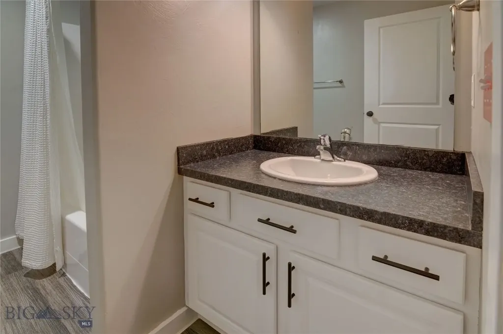 2240 Baxter Lane Bozeman MT 59718